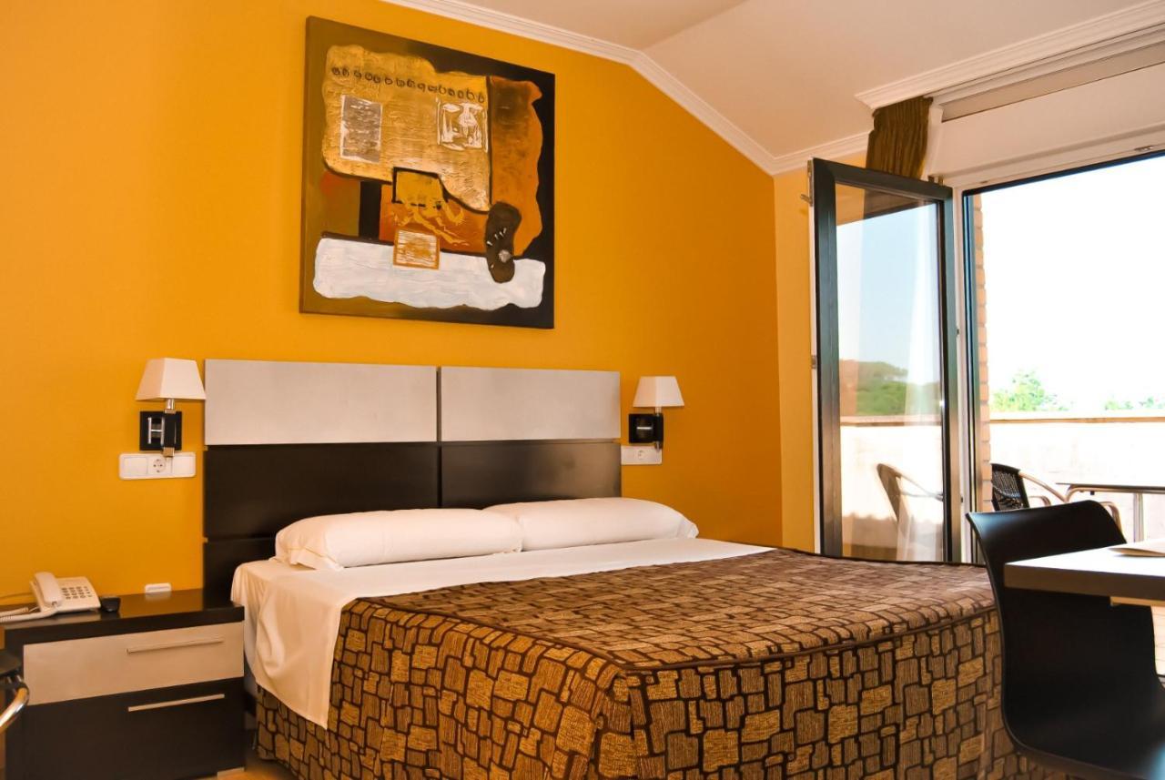 Hotel Reigosa ポンテベドラ エクステリア 写真